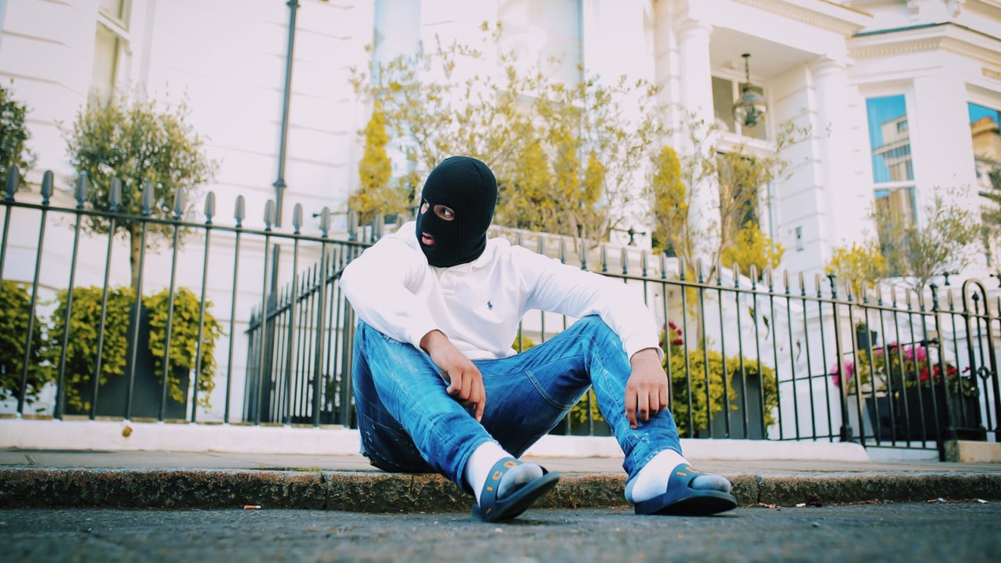 WELCOME TO THE TRAPWAVE: M HUNCHO