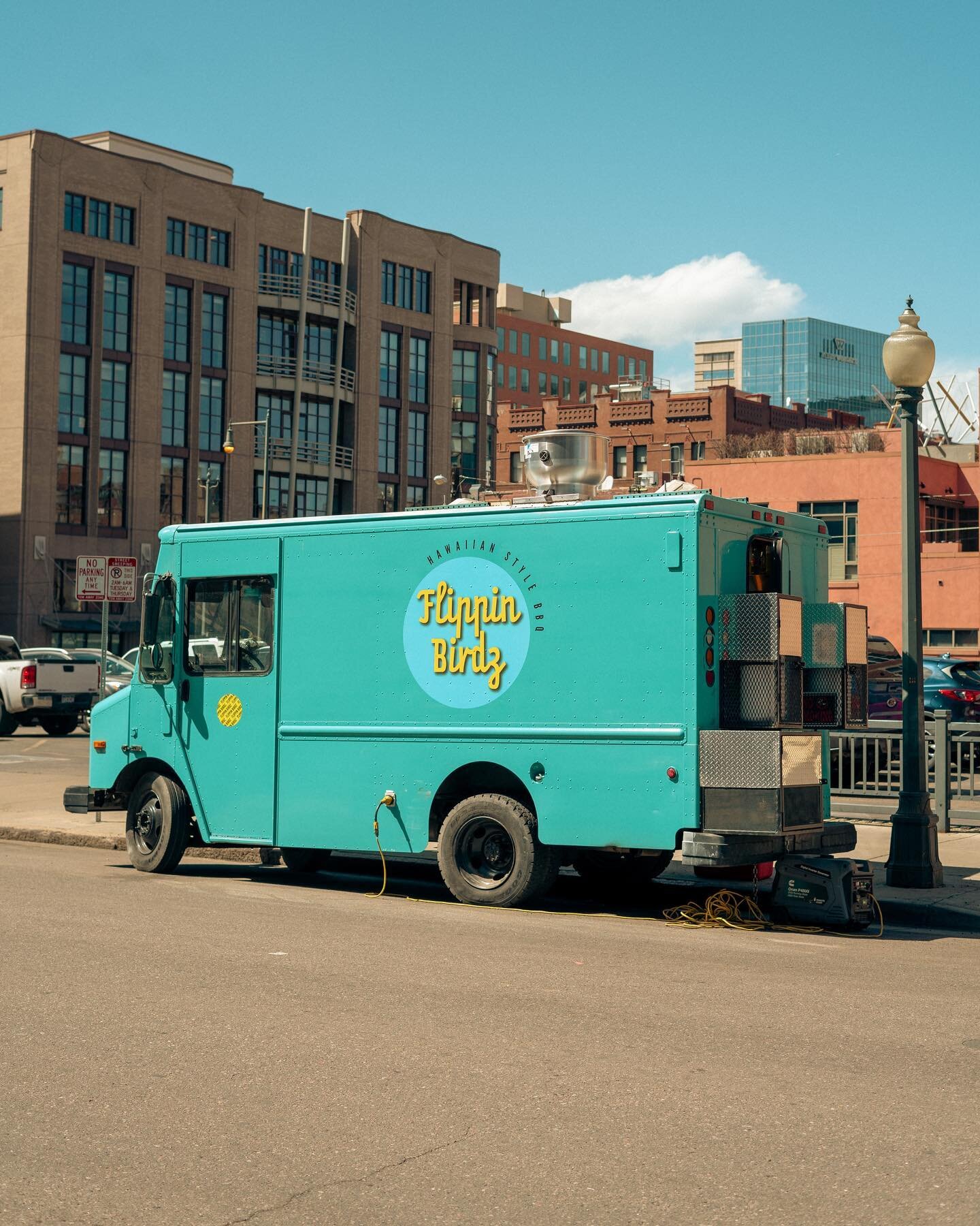 Spring is here!! finally weather we can work with. If your work does lunches let us know we would love to serve you!! 🍲
.
.
.
.
#denver #denverfoodtrucks #food #foodtrucks