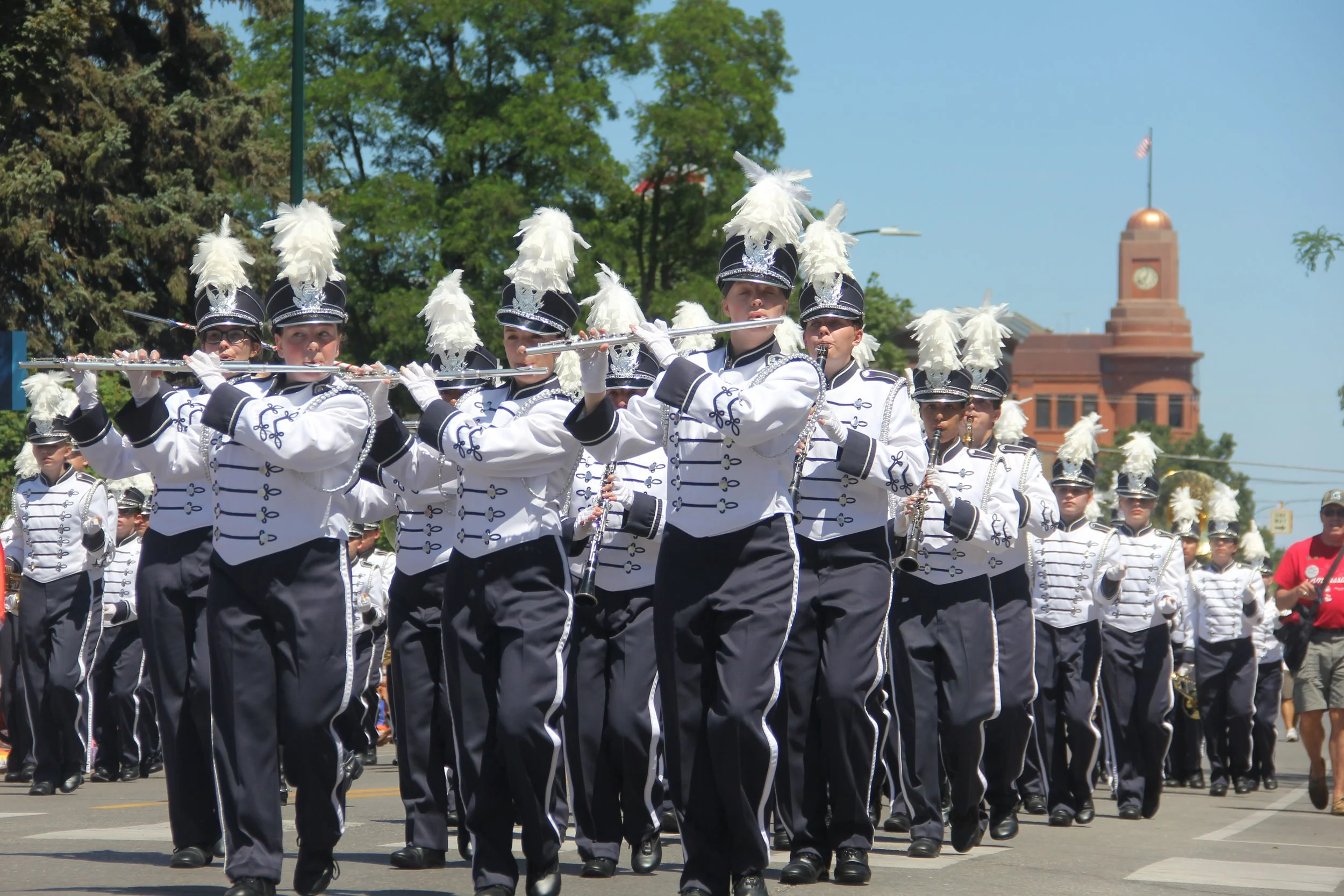bands in the cherry royal parade