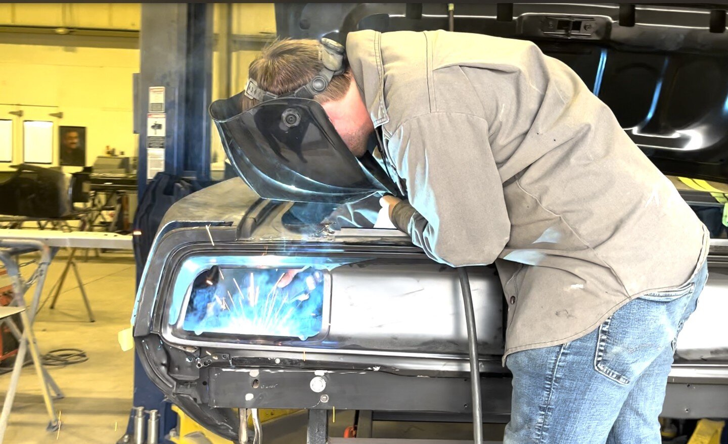 🎇🧑&zwj;🏭 Sparks are flyin' this Taillight Tuesday
#GraveyardCarz #TaillightTuesday #MoparOrNoCar @dreammakergyc @OfficialMopar @Autometaldirect @ClassicIndustries @MotorTrendTV @millerwelders @car_o_liner