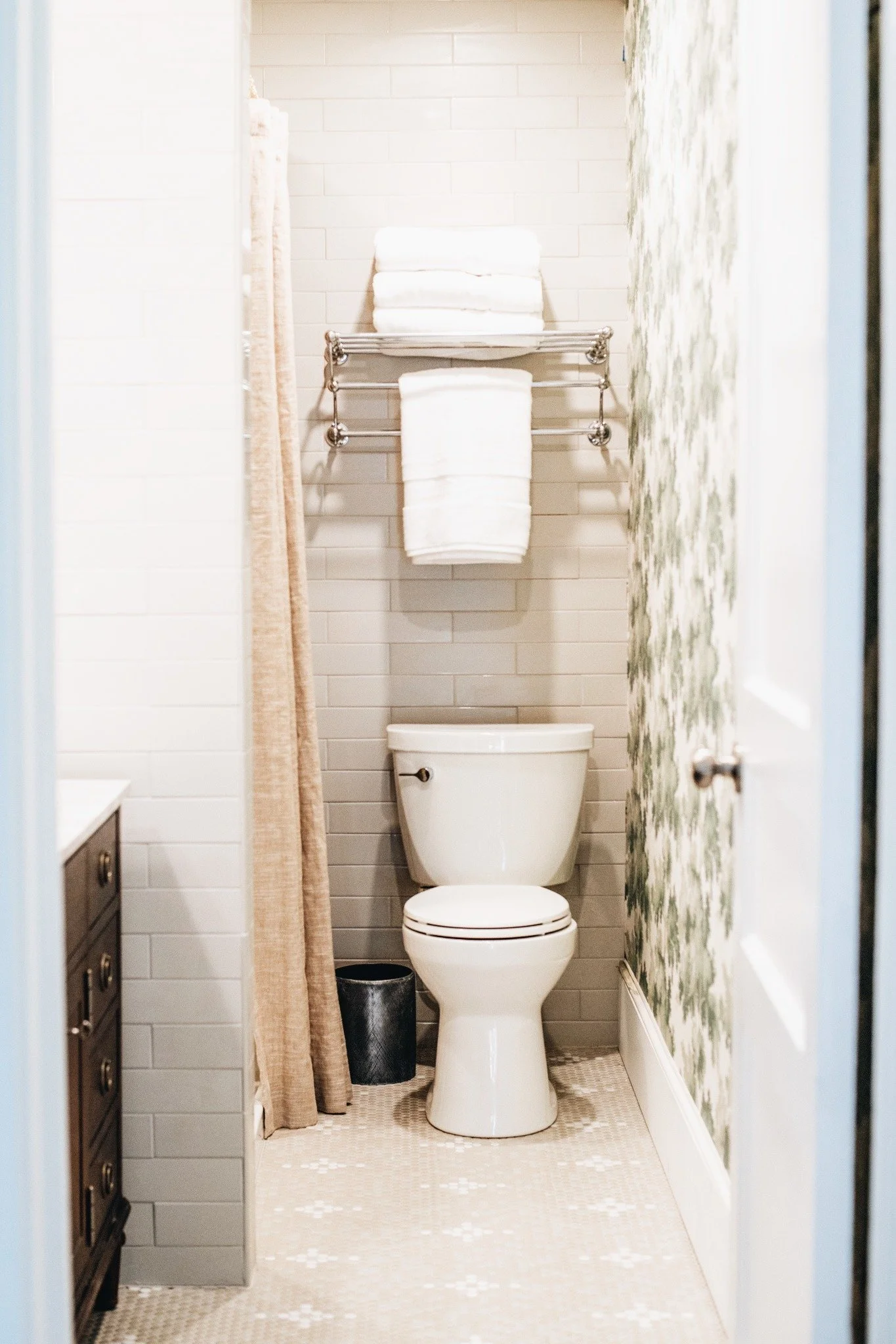 Mary Beth Johnson Interiors Doctor's Cottage Bathroom.jpeg