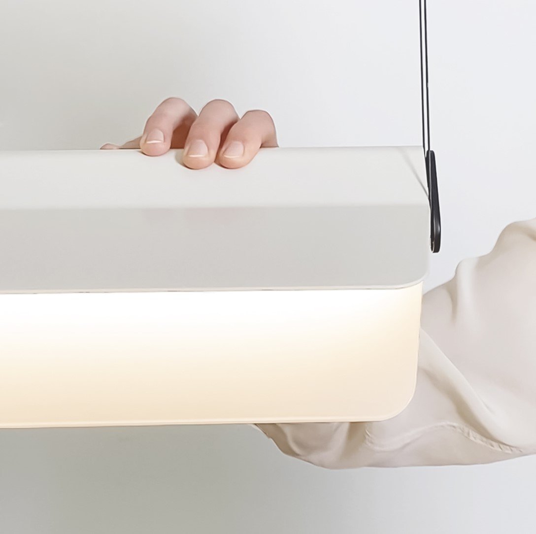 die wohnerei-aust und amelung-leuchte-salto-weiss.jpg