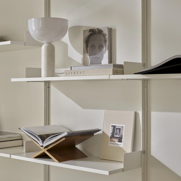 diewohnerei-newworks-tischlampe-kizu-white-marble-mood.png