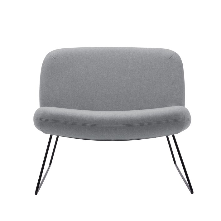 diewohnerei-softline-sessel-java-hellgrau-vorn.jpg