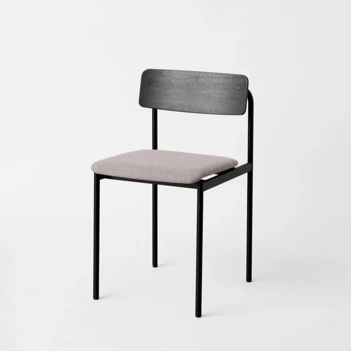 MOEBE - Offset Chair, gepolstert