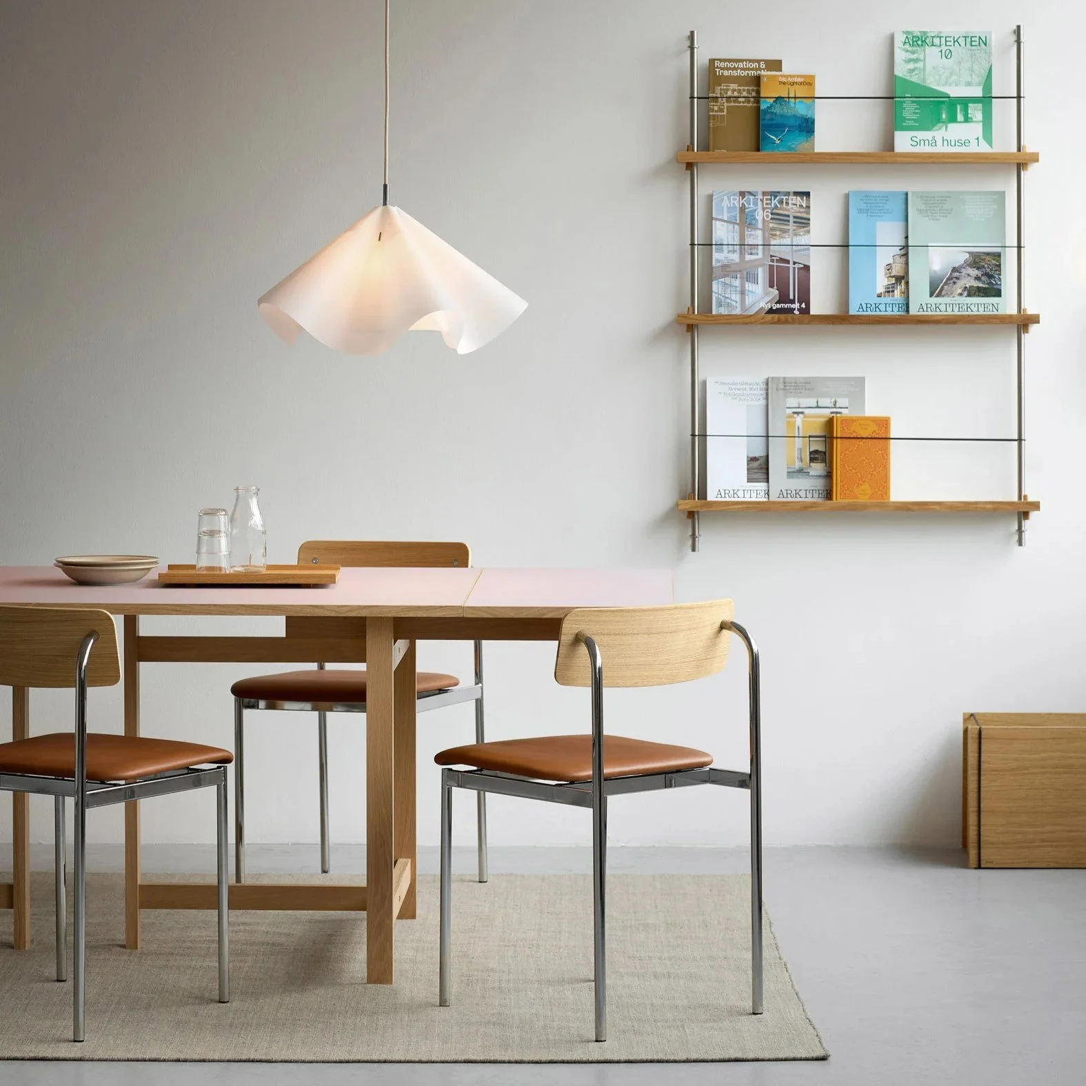 MOEBE - Offset Chair, gepolstert