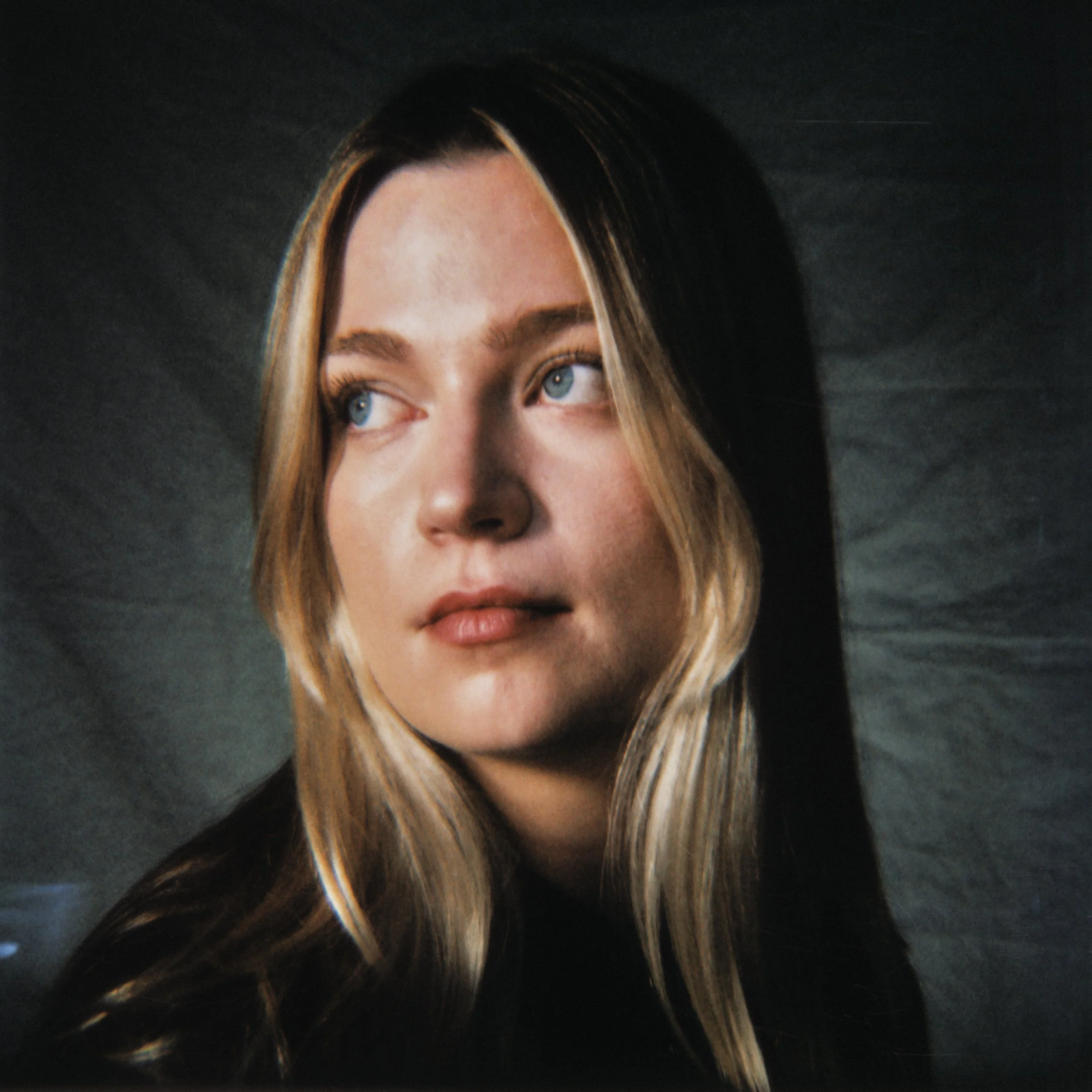 250701_JUNE PORTRAIT_6.jpg
