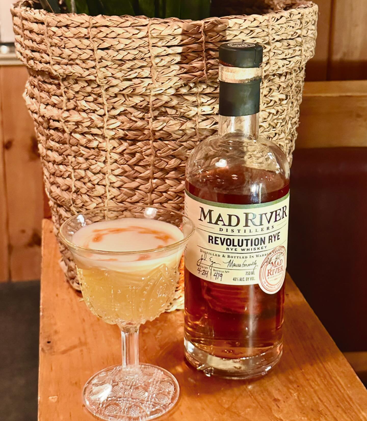Attention Rye Lovers! We have a cocktail special tonight just for you 🥃 To welcome @madriverdistillers to The Barn family, we&rsquo;re showing it off in a Mad River Rye Peach Sour. It&rsquo;s a perfect balance of earthy notes of walnut, spice, and c