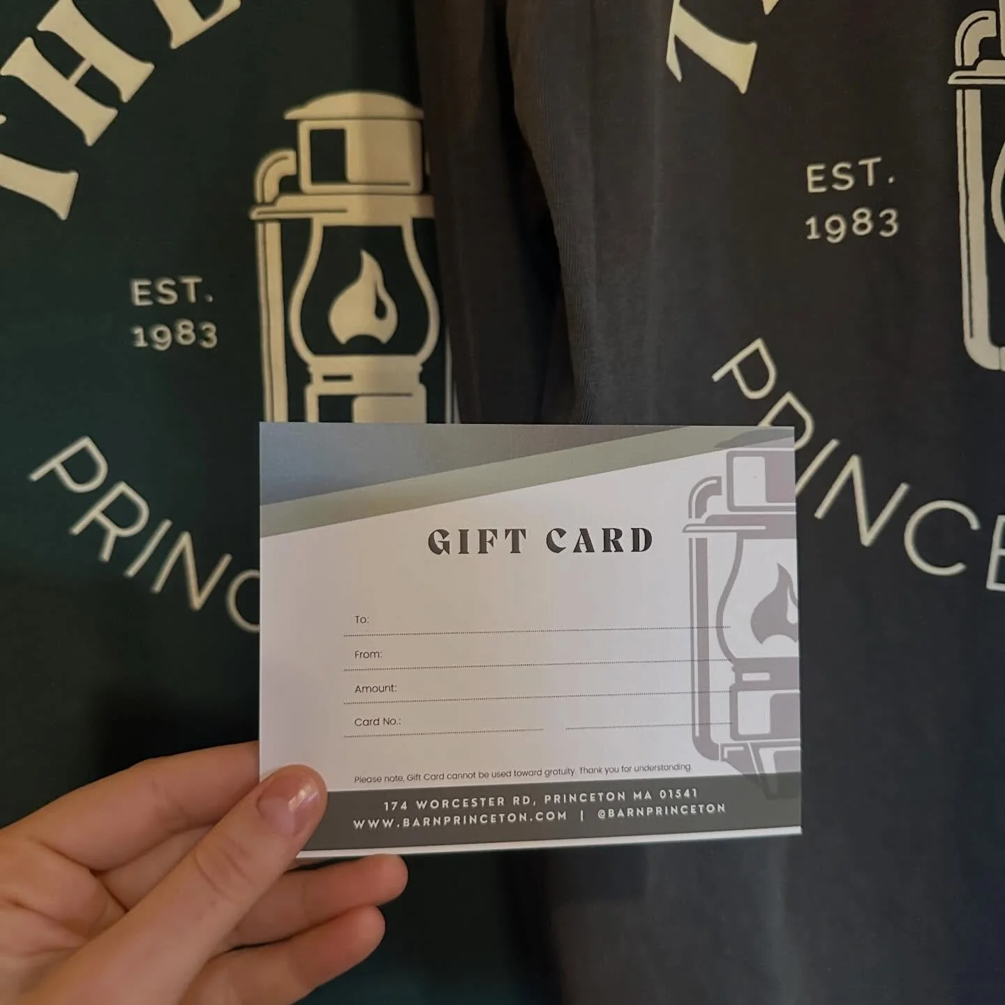 6 days until Christmas! 🎅🏼 Looking for those last few gifts? Why not give them a night out to have a good meal, sip a craft cocktail, and bask in the lantern-lit glow of our little mountain oasis? 

And if you know they love our vibes already, our 