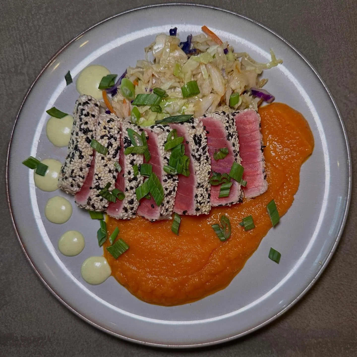 💛 SPECIALS Feb 6-8 

🌮 Tofu Tacos
Crispy cornstarch-coated tofu, lime-cilantro slaw, pickled jalape&ntilde;os &amp; red onion, vegan chipotle aioli (3 per order)

🐟 Seared Tuna 
Sesame-crusted, pan-seared tuna served rare, with carrot-ginger pur&e