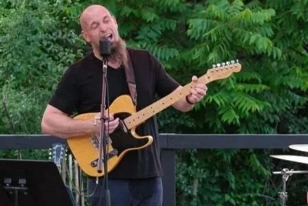 Patio Sessions w/ Keith Mclinden