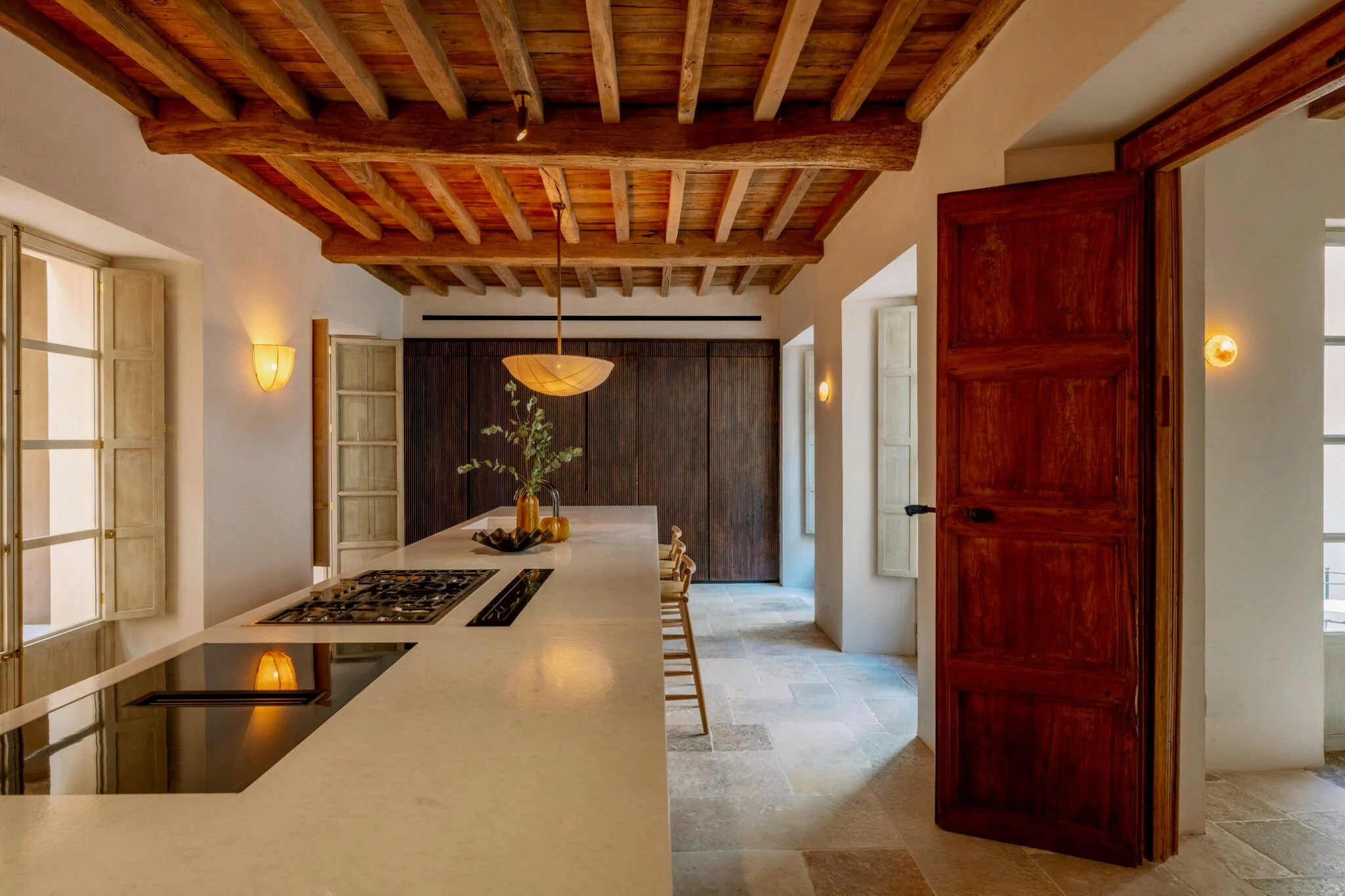 imgi_18_Vestige-Miramar-Kitchen-2048x1365.jpg
