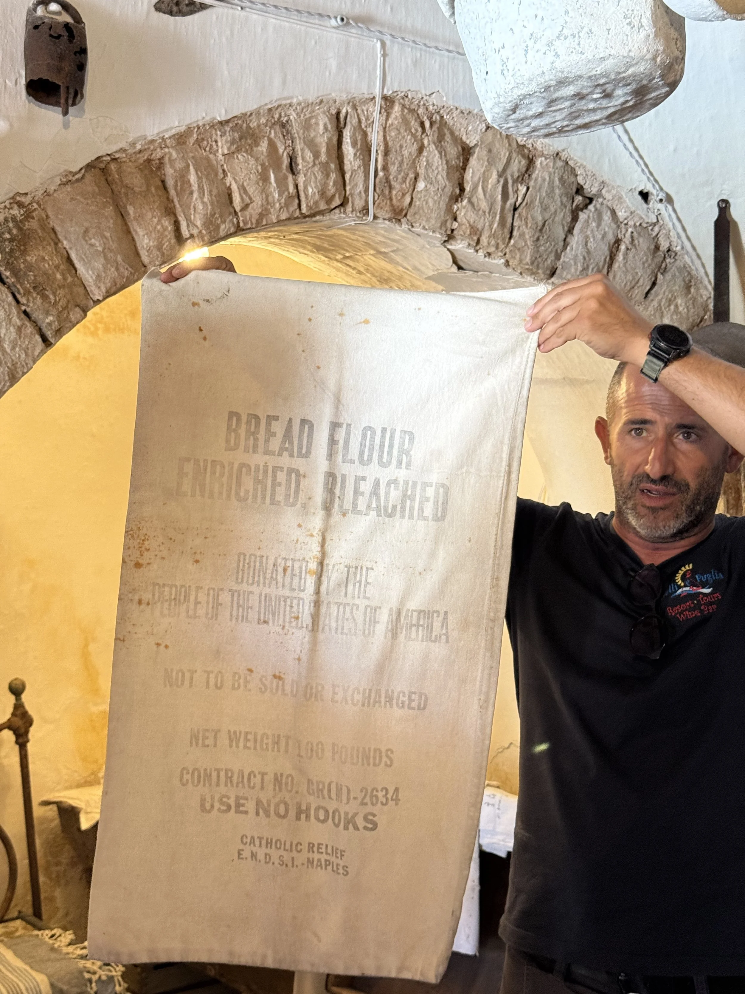 ROOV_Website_Roovmail_Italy-Puglia-Jen Johnson-Luxury Travel-18-Pugliese-Bread-Flour-Story.jpg