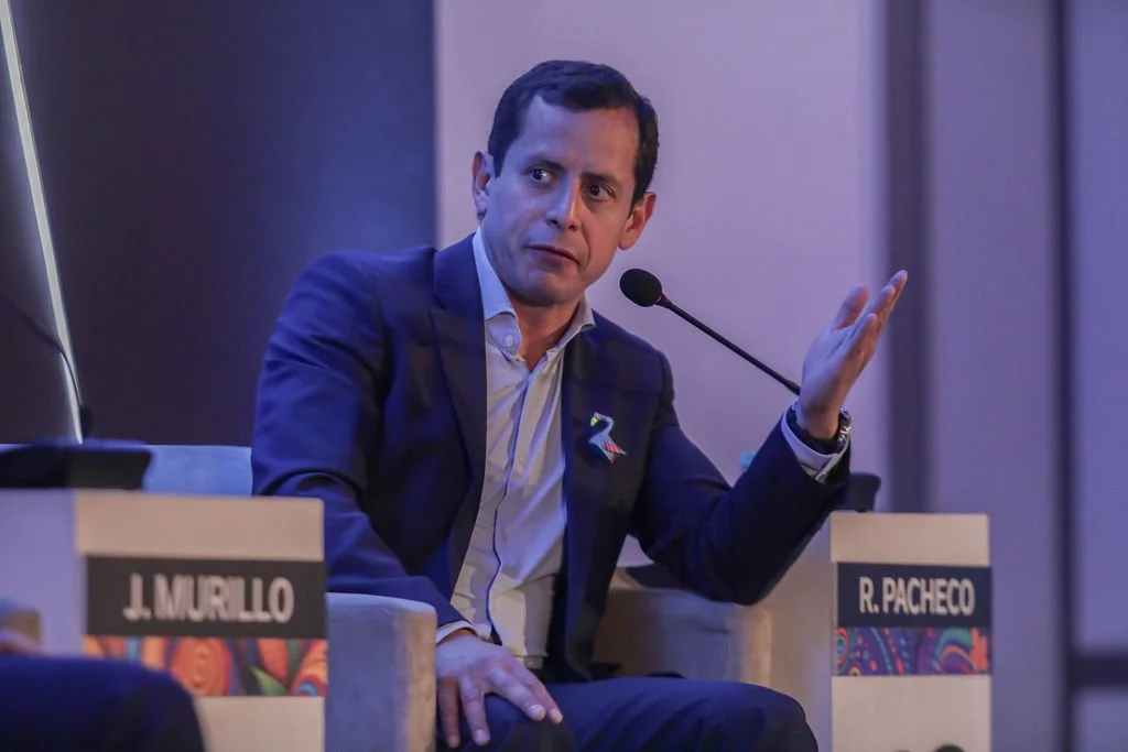 WEF_REV-5.jpg