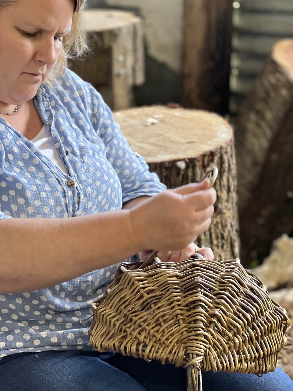 Joy-farms-craft-workshops-surrey-frame-basket-weaving-04.JPEG