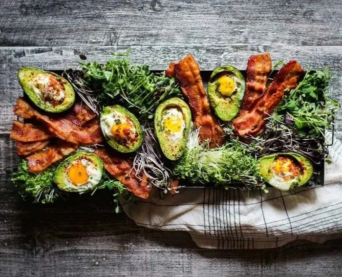 avocado-egg-baked-recipe-gluten-free-foodie-bacon.jpg