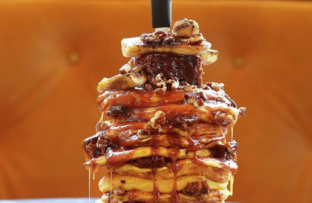 Gordon ramsays sticky toffee pancakes recipe.png