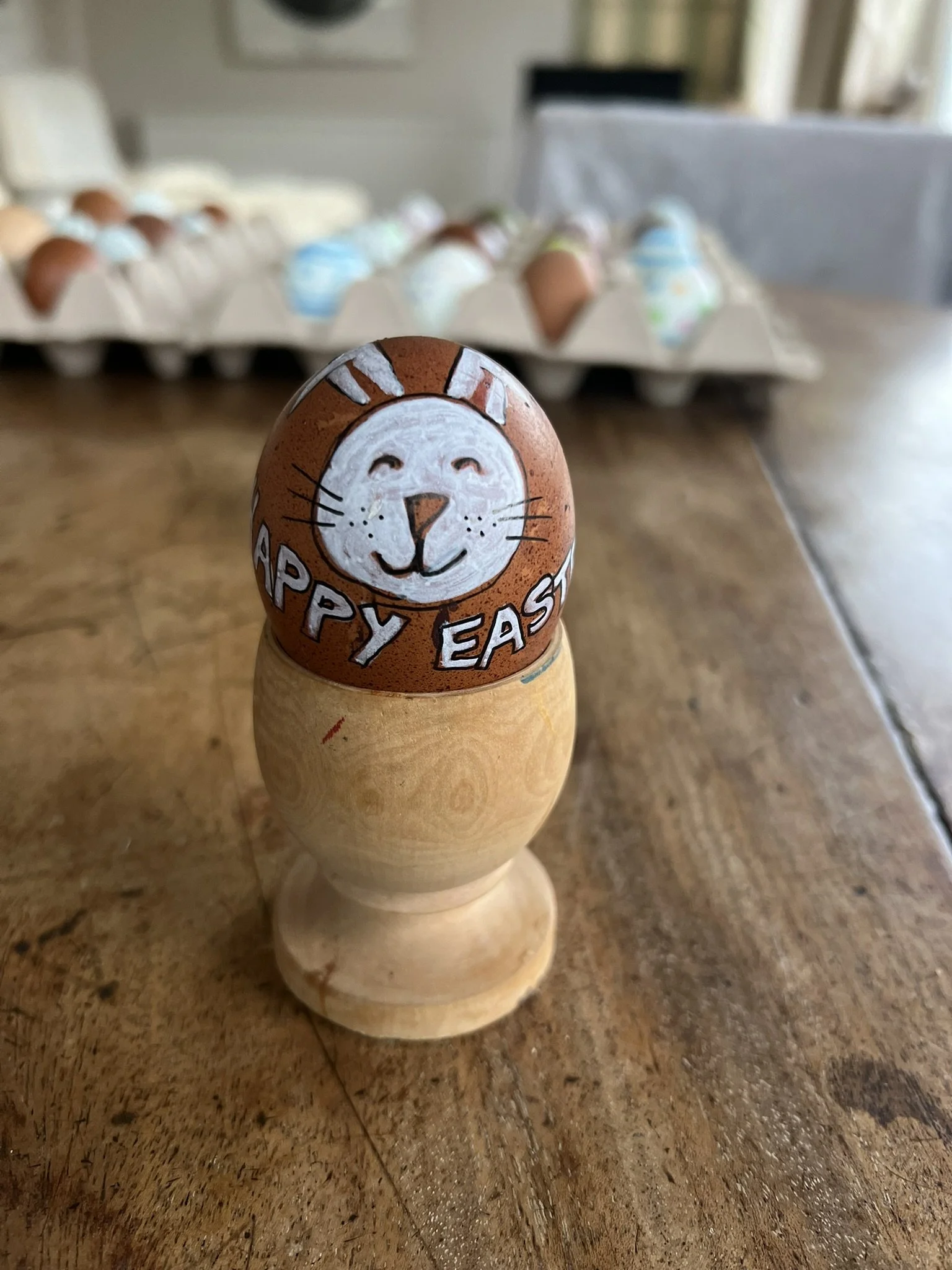 Joy-Farms-free-eggs-Surrey-Easter-egg-painting-ideas08.JPEG