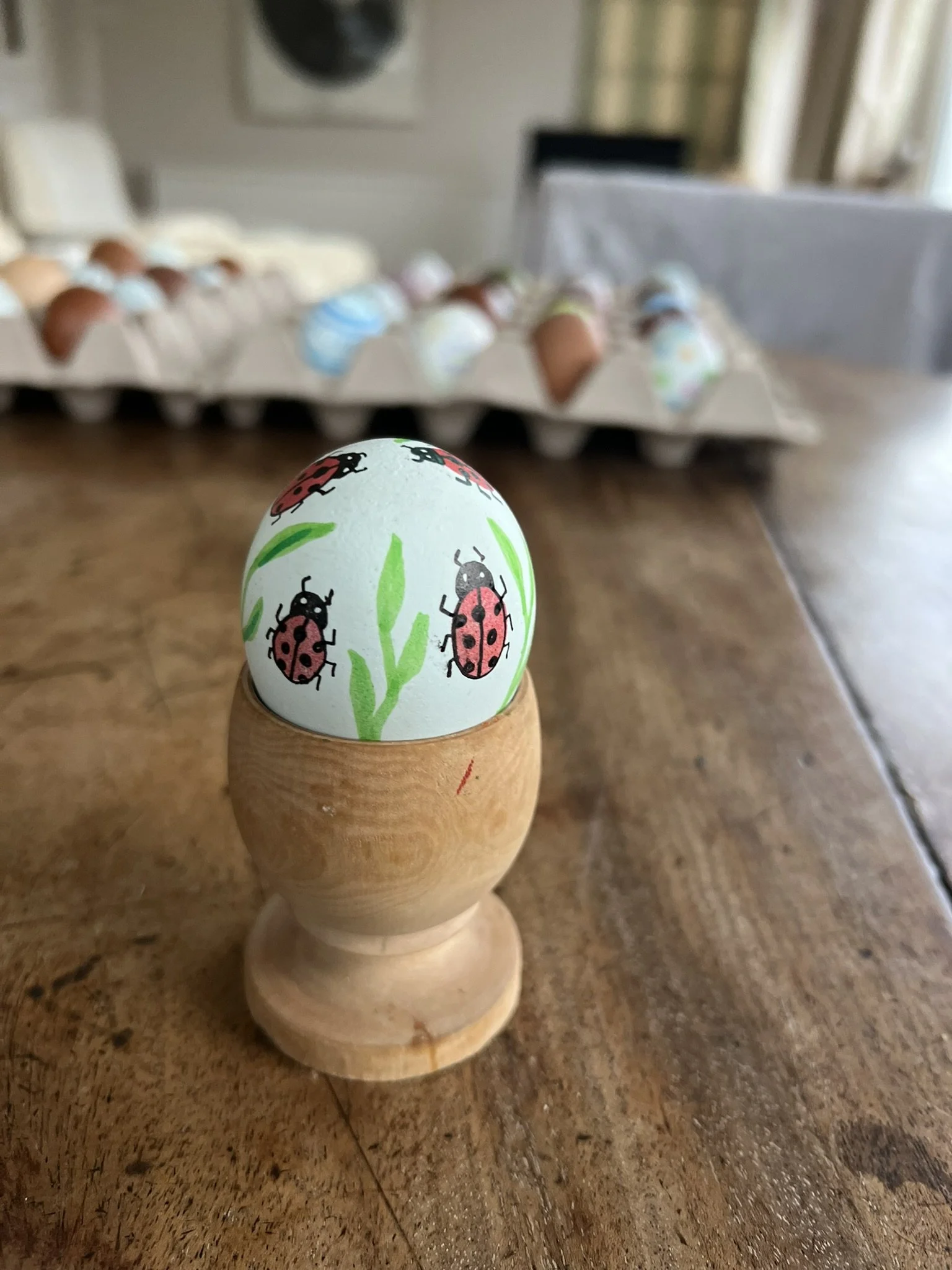 Joy-Farms-free-eggs-Surrey-Easter-egg-painting-ideas12.JPEG