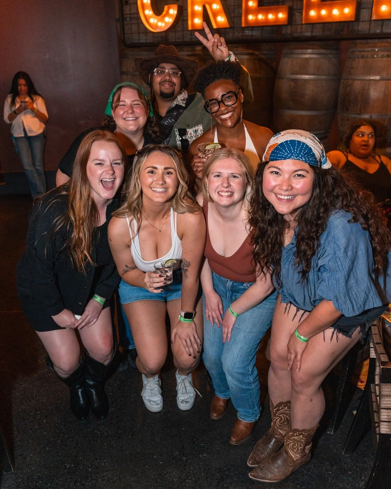 Friends who honky tonk together, stay together.

 #ilovetacoma #tacoma_wa #downtowntacoma #puyallup #southsound