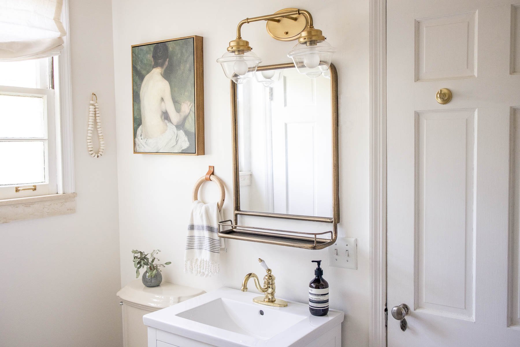 THIS BATHROOM MAKEOVER IS PART RUSTIC, PART LUXE, PART DIY