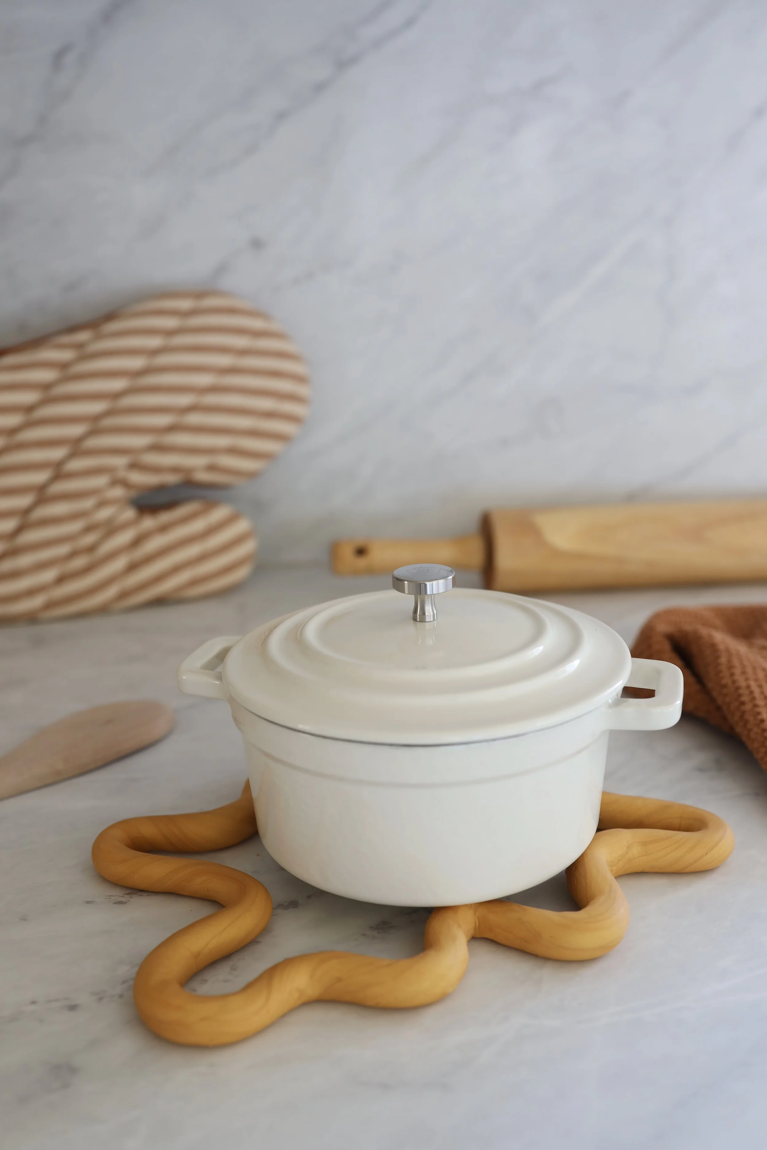 THE GIFT I ALWAYS GET PEOPLE WHO JUST MOVED