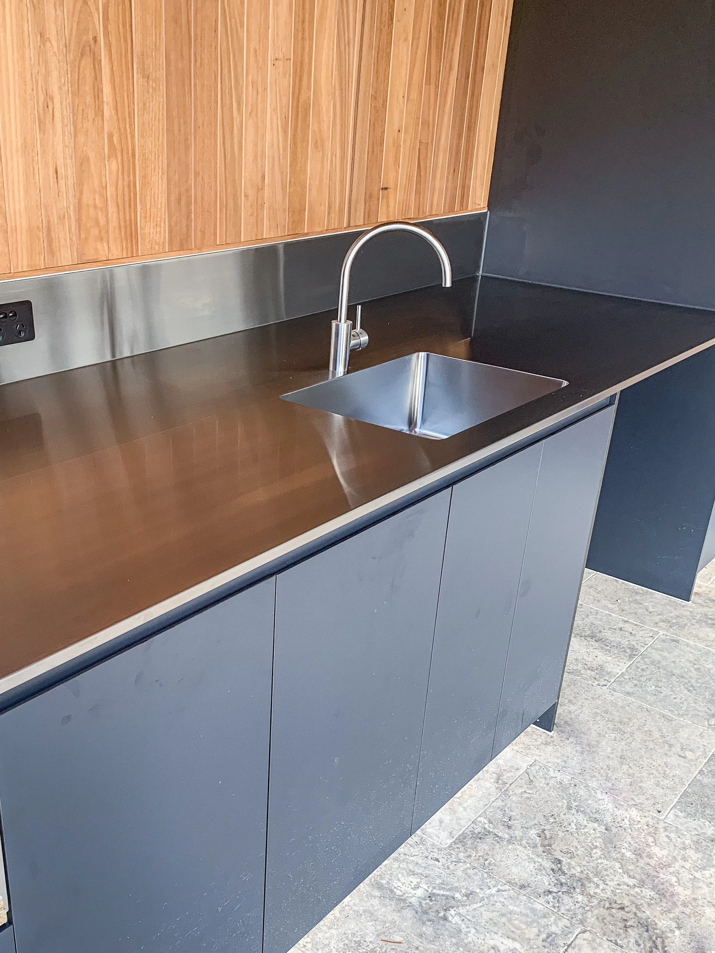 Stainless Steel Outdoor Kitchen