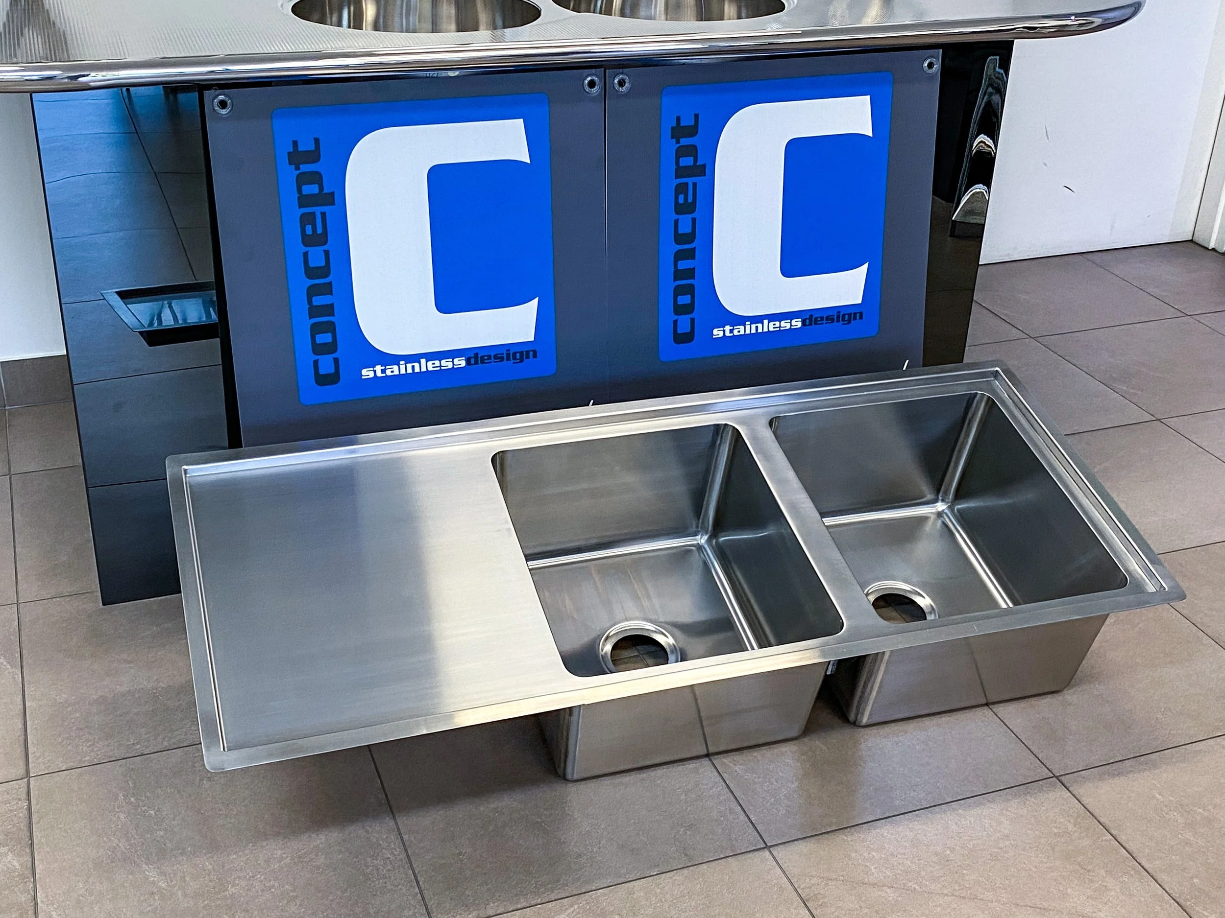 Double Sink with Drainer
