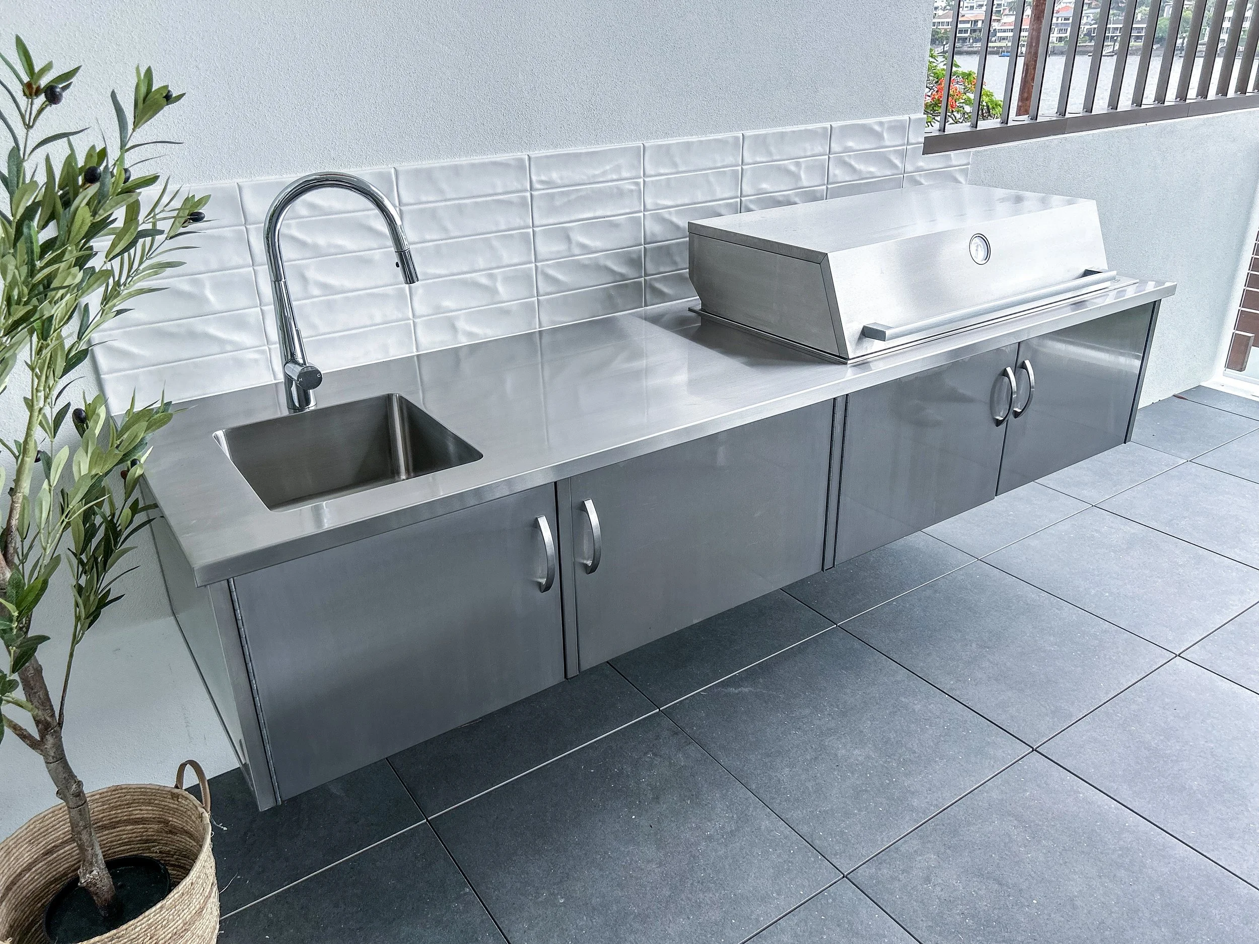 Floating Stainless Steel BBQ Unit