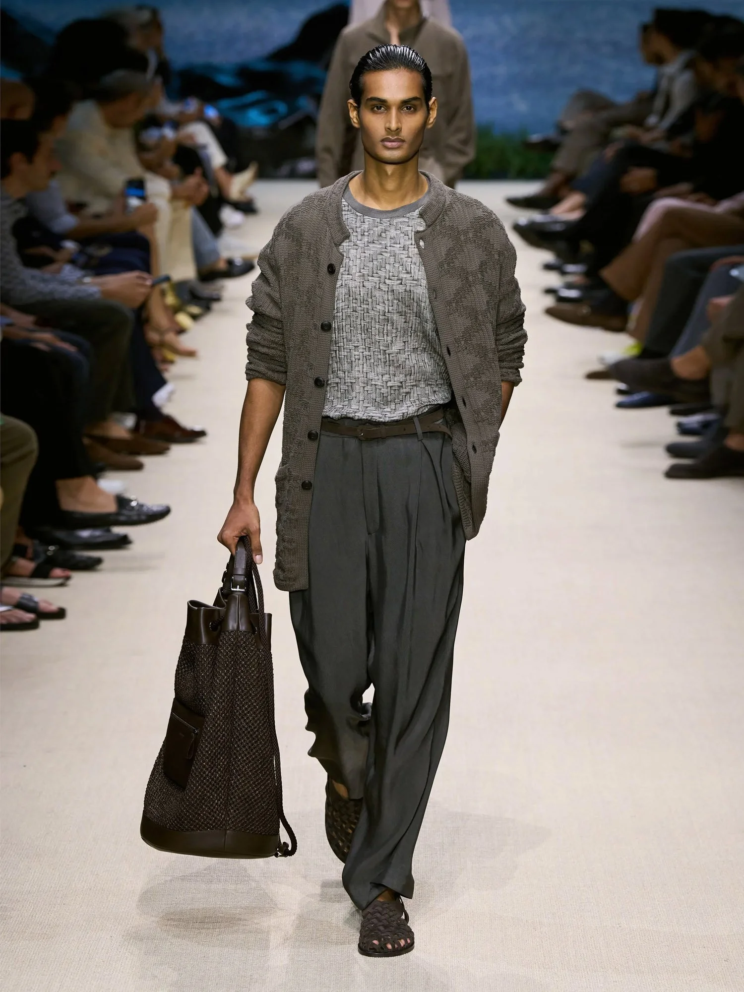00033-giorgio-armani-spring-2026-menswear-credit-gorunway copy-.jpg