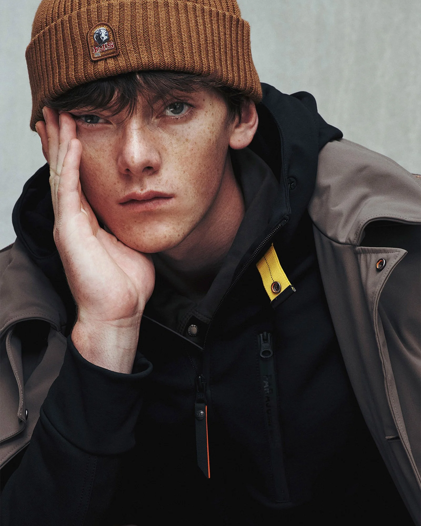 Pietro Roche Parajumpers 2025 1.jpg