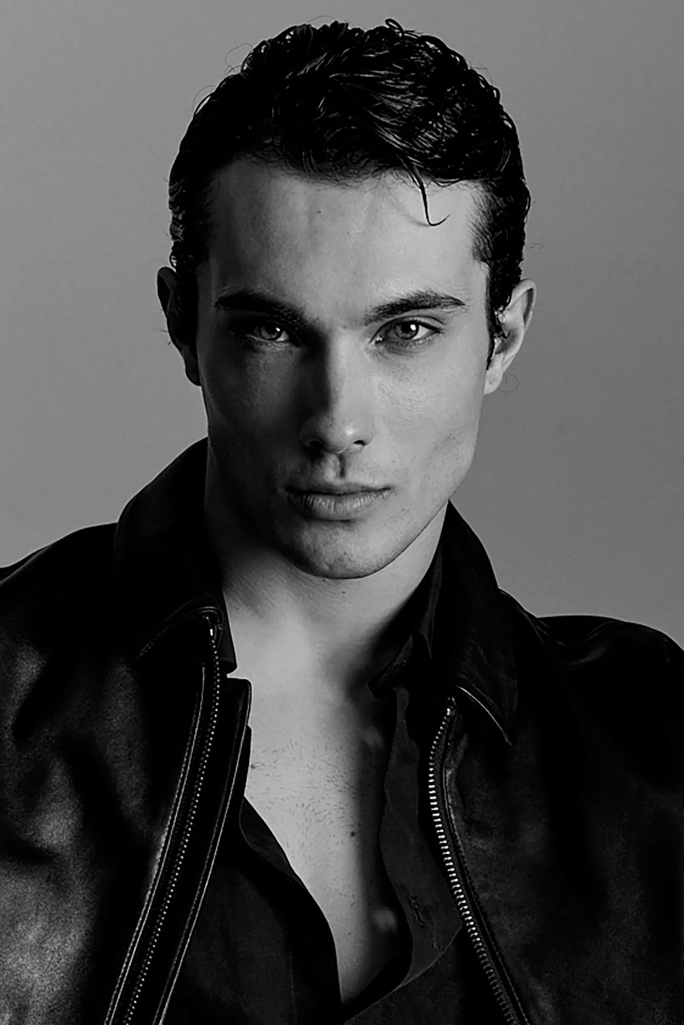 LOOK_1_0057 crop.jpg