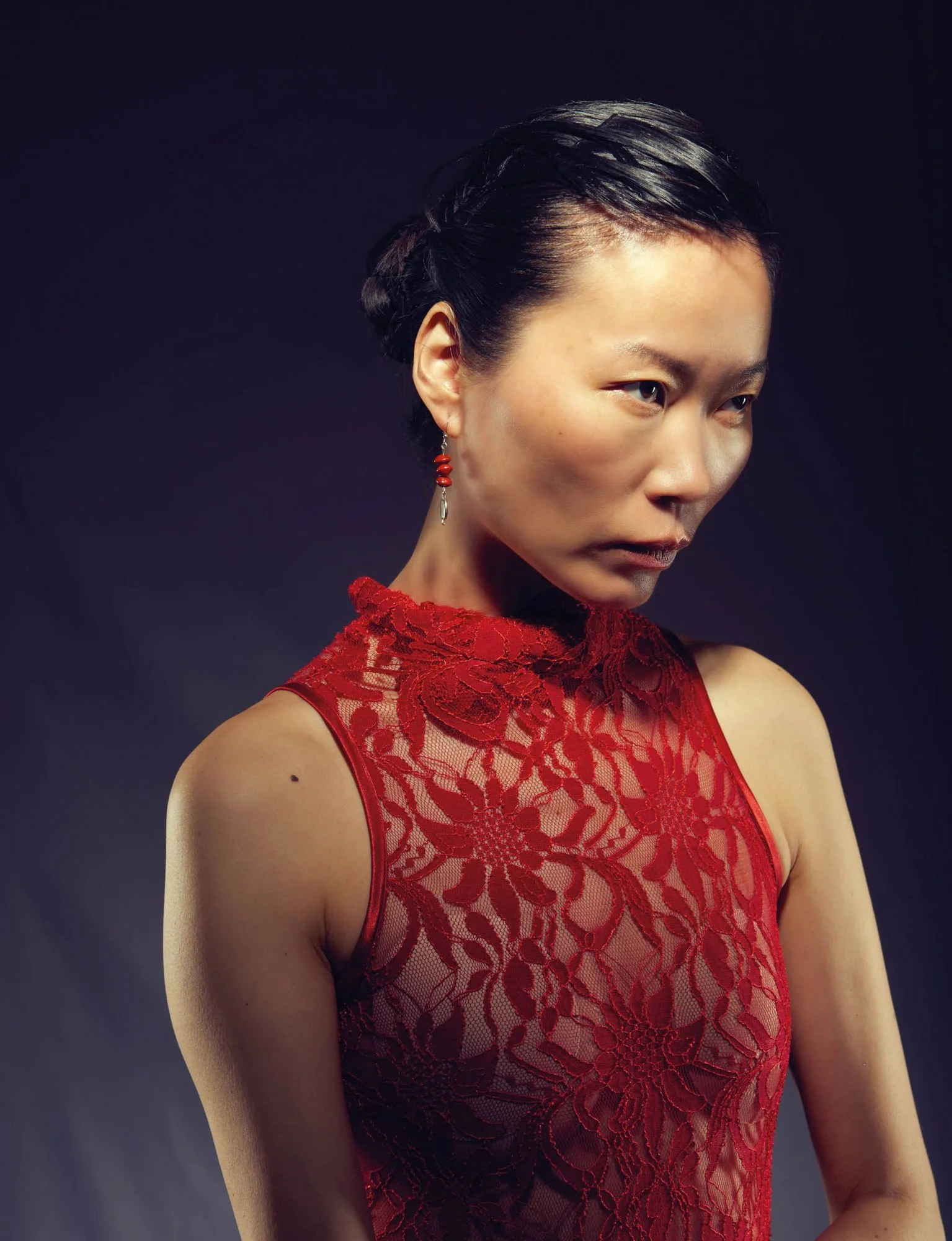 2-maggie-main-book-genesis-model-management.jpg