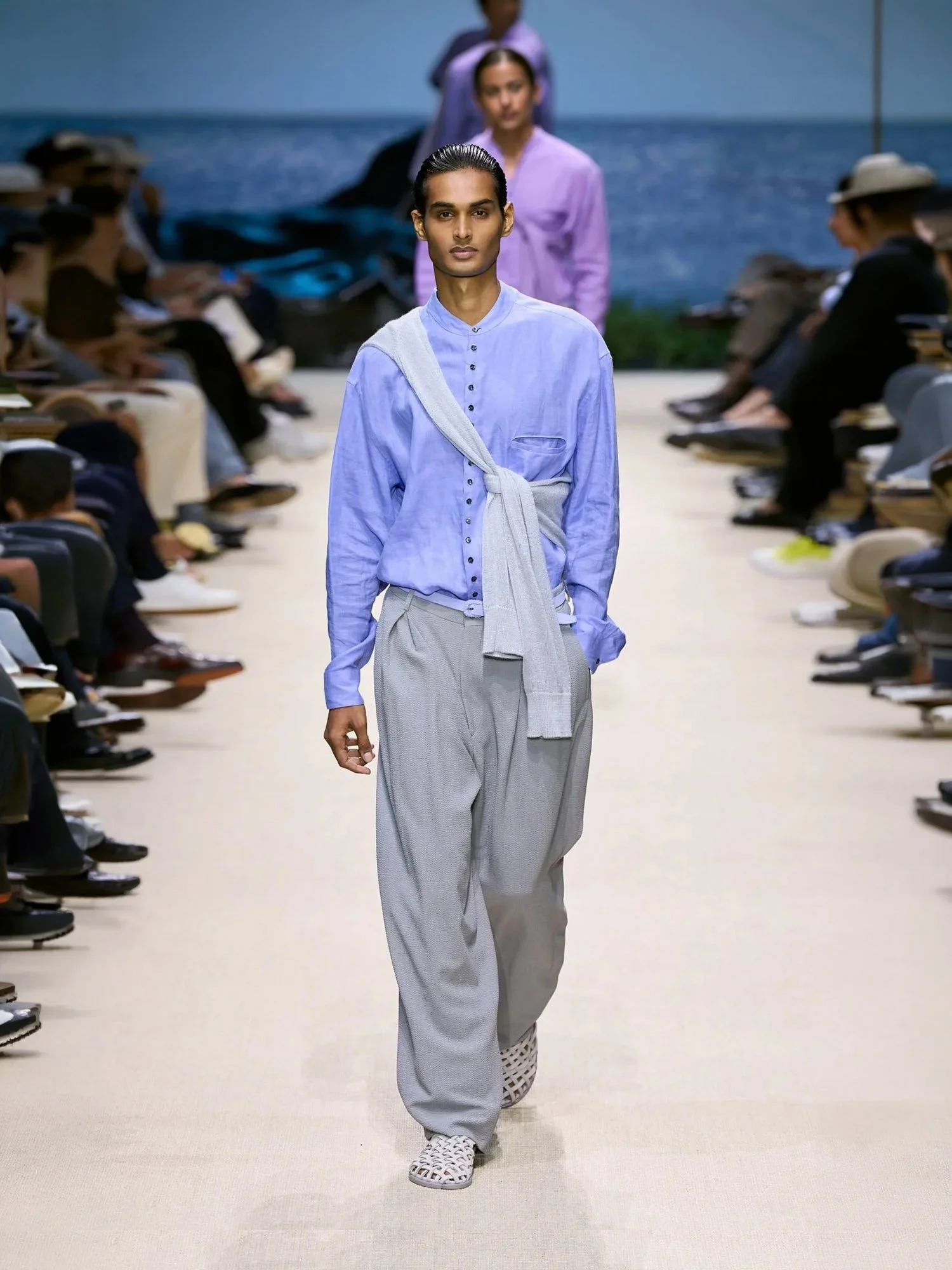 ---00090-giorgio-armani-spring-2026-menswear-credit-gorunway.jpg--.jpg.jpg