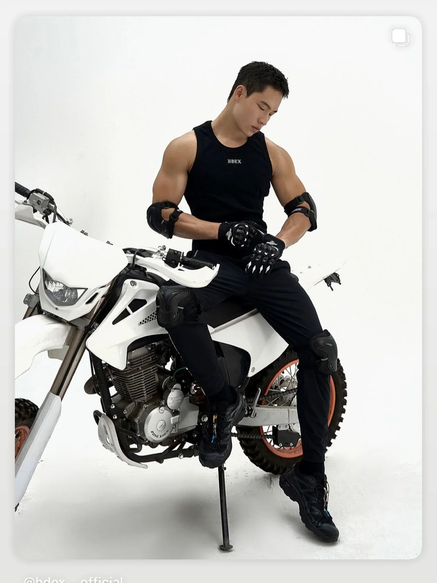 7-jay-zhenhao-main-book.jpg