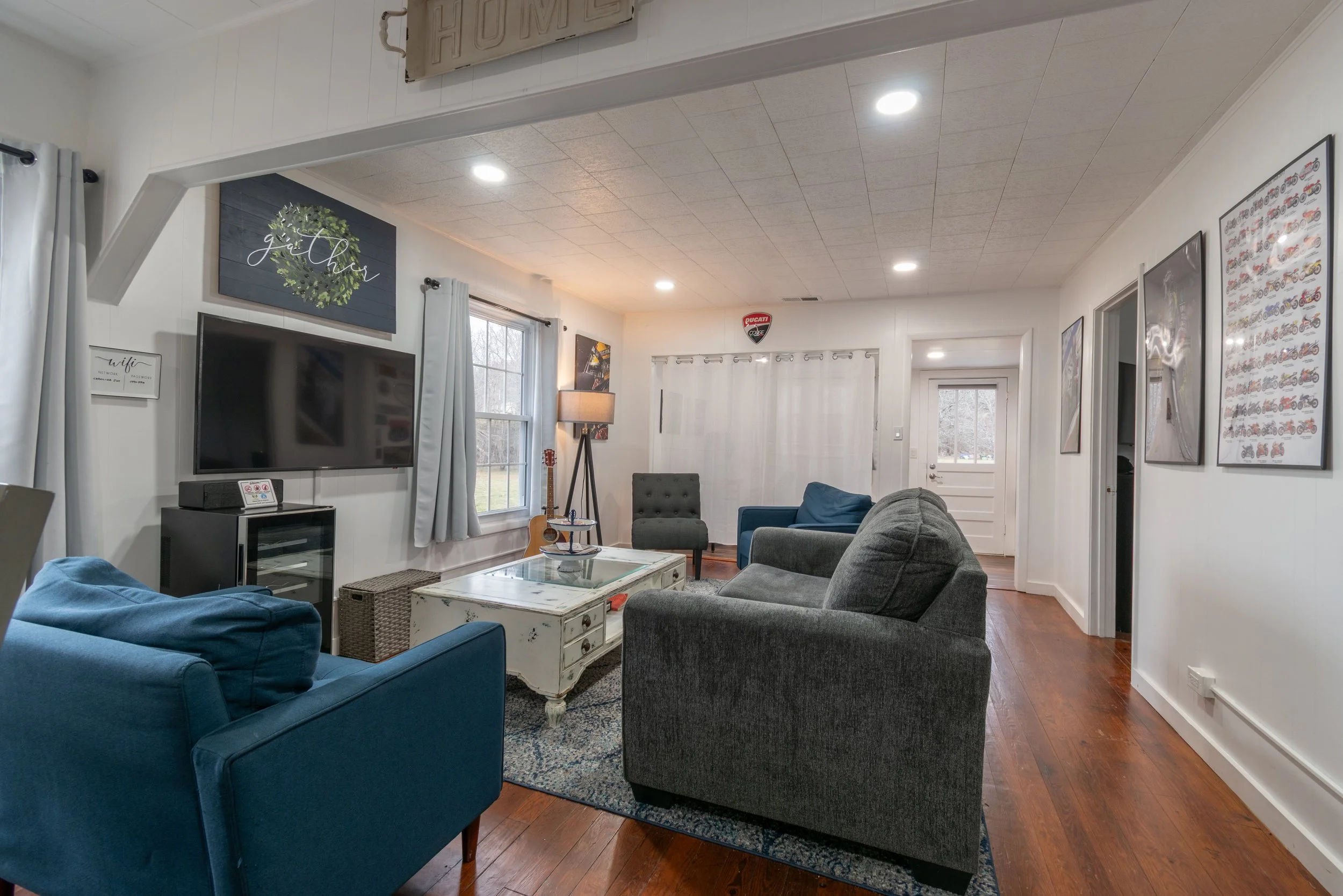 Living room at Carolina Joy Vacation Rental, a pet-friendly mountain retreat in Robbinsville NC
