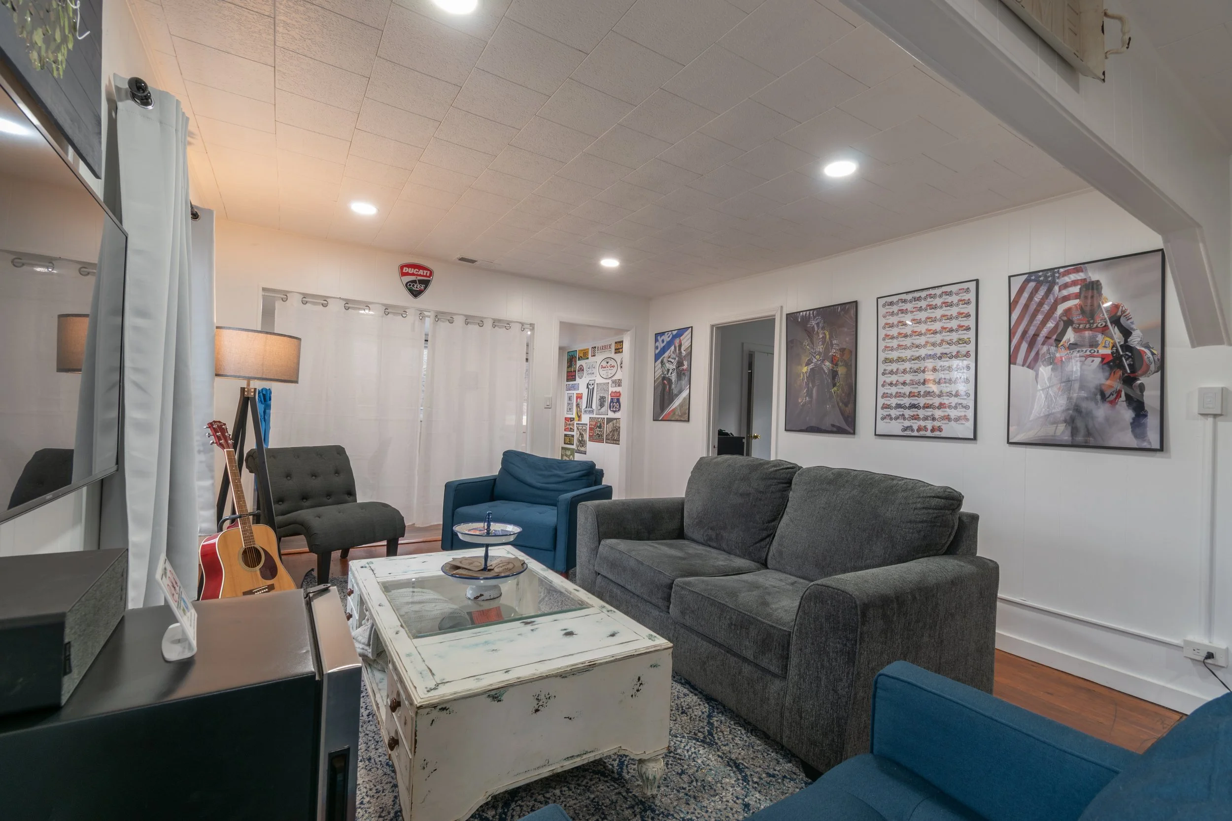 Pet-friendly living space at Carolina Joy short-term rental in Robbinsville North Carolina