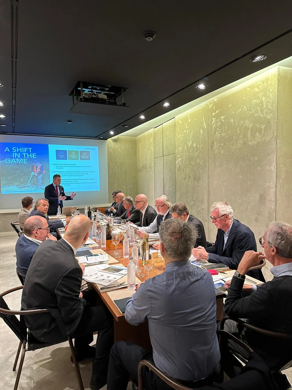 Tectonic Metals (Geneva)