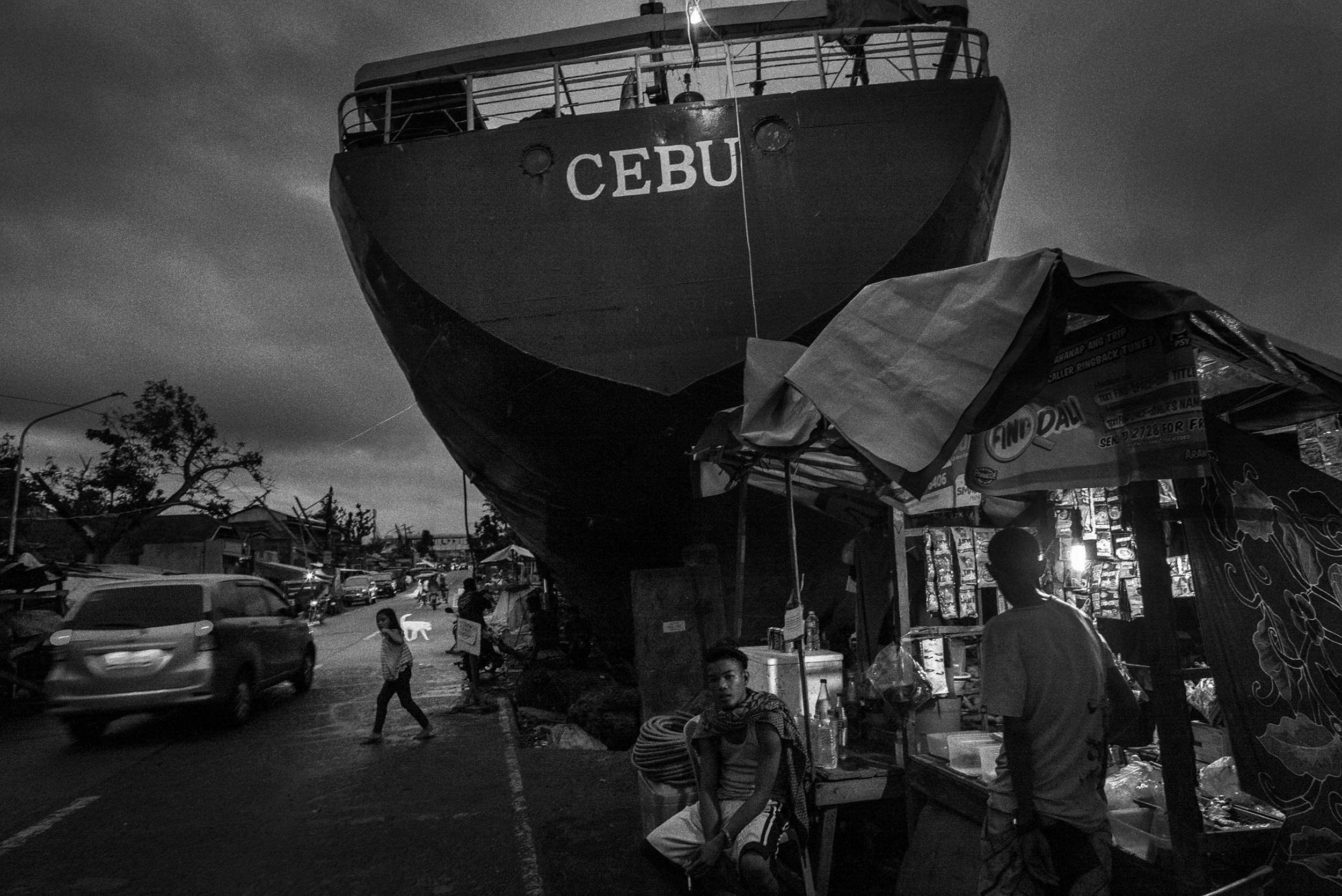 074Philippines2014BW.jpg