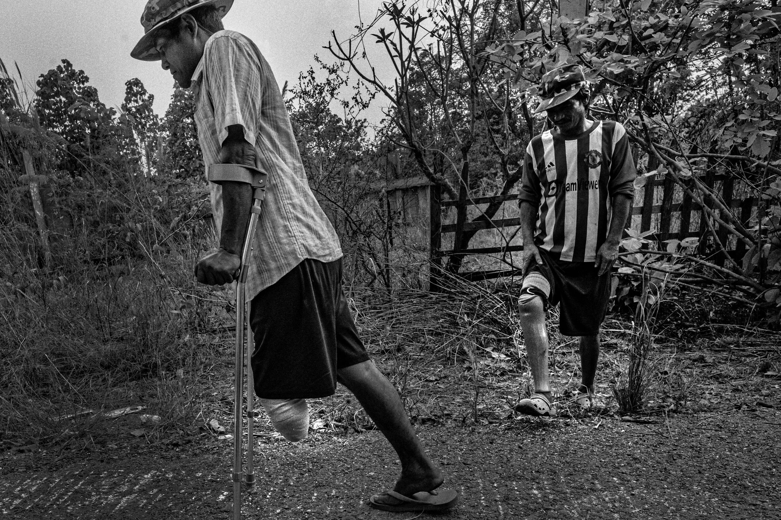 3577Myanmar26BW.jpg