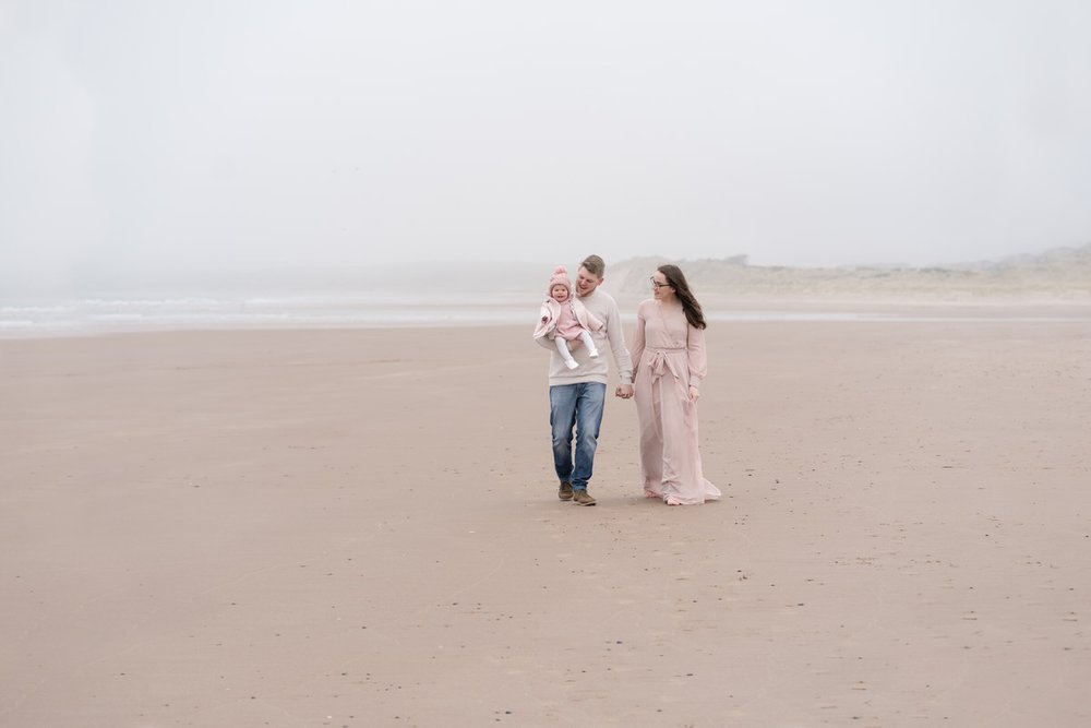 5 fabulous locations in Angus and Dundee for a family photoshoot.