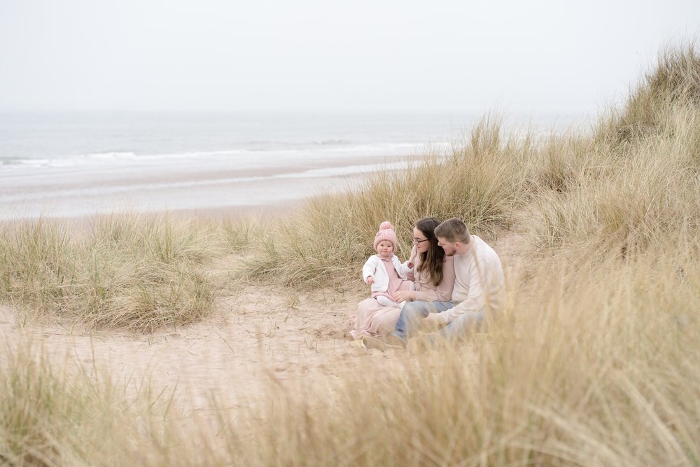 5 fabulous locations in Angus and Dundee for a family photoshoot.