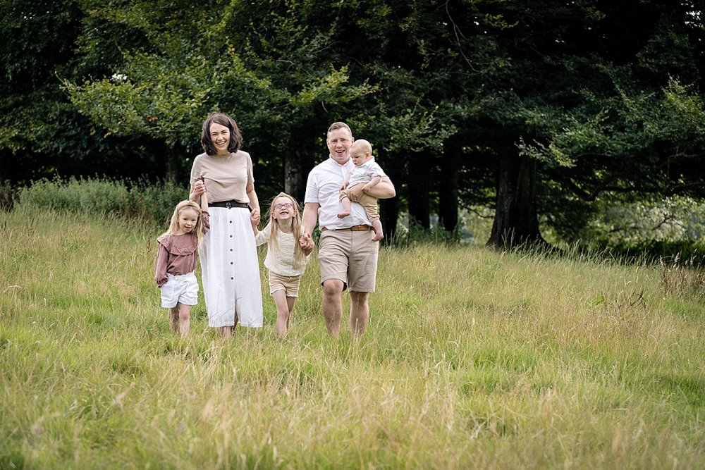 5 fabulous locations in Angus and Dundee for a family photoshoot.