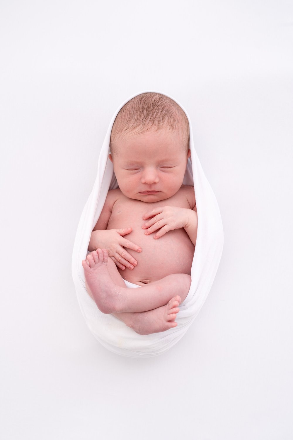 A newborn session from snuggle to snooze (21).jpg