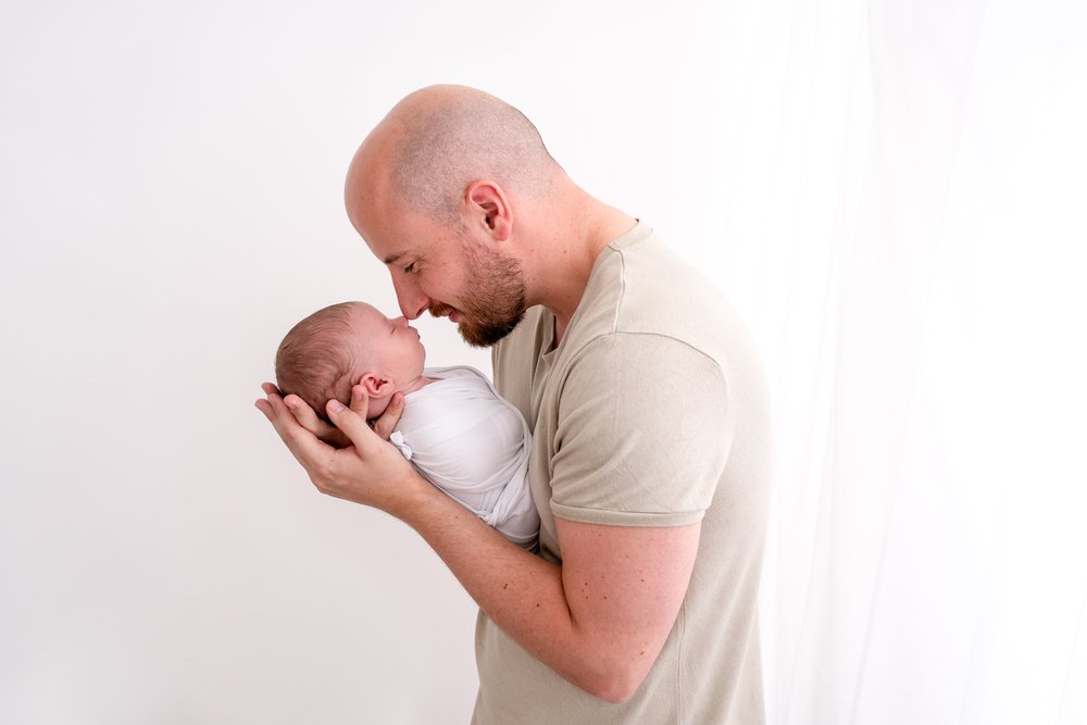 A newborn session from snuggle to snooze (62).jpg