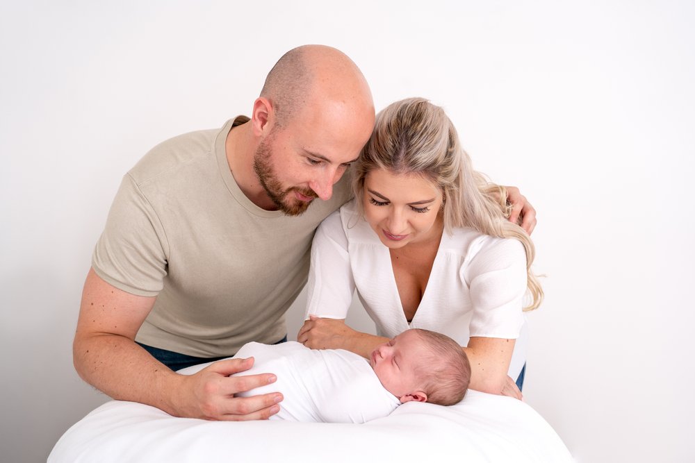 A newborn session from snuggle to snooze (77).jpg