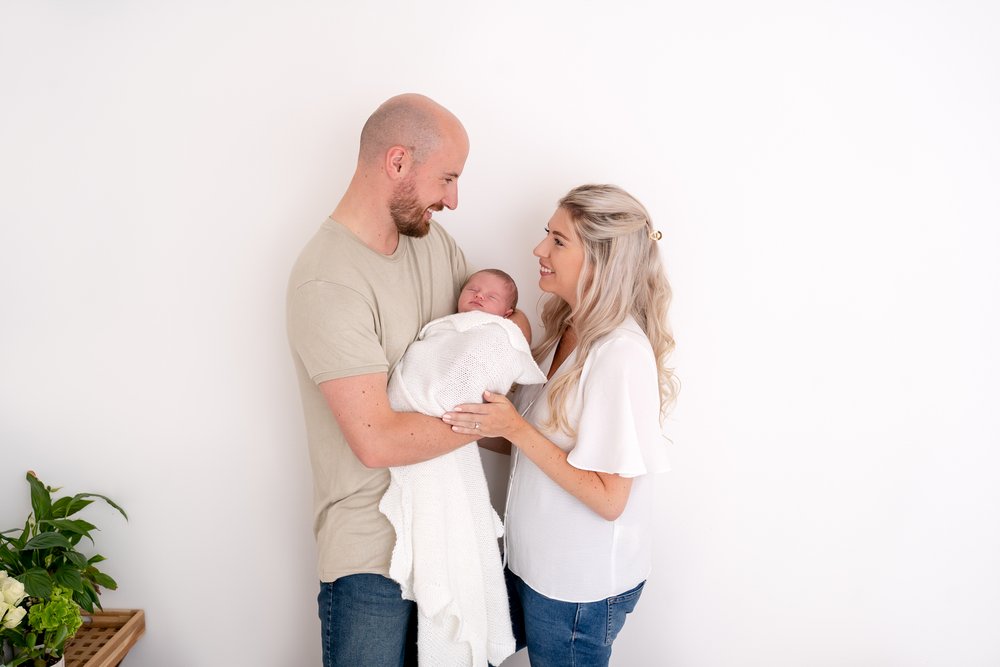 A newborn session from snuggle to snooze (85).jpg