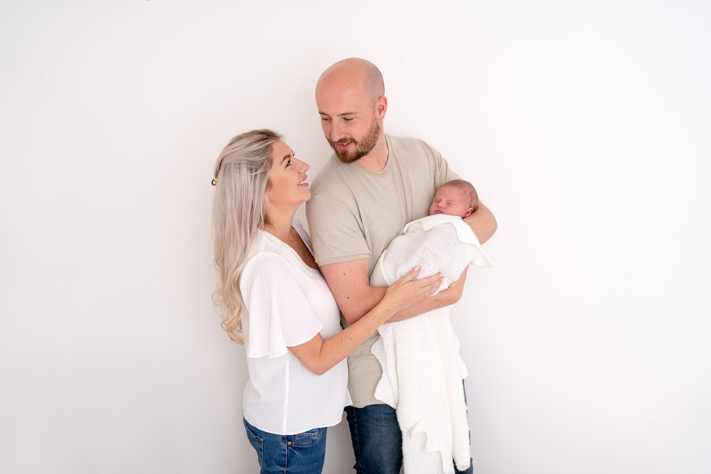 A newborn session from snuggle to snooze (89).jpg