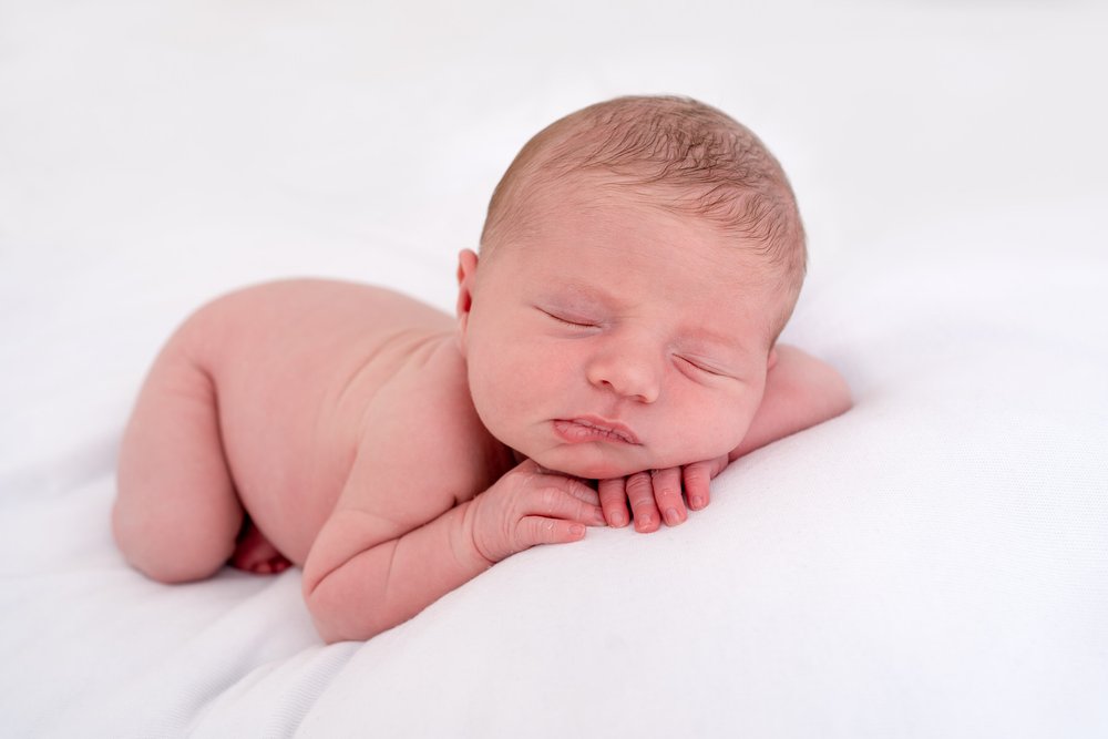 A newborn session from snuggle to snooze (118).jpg