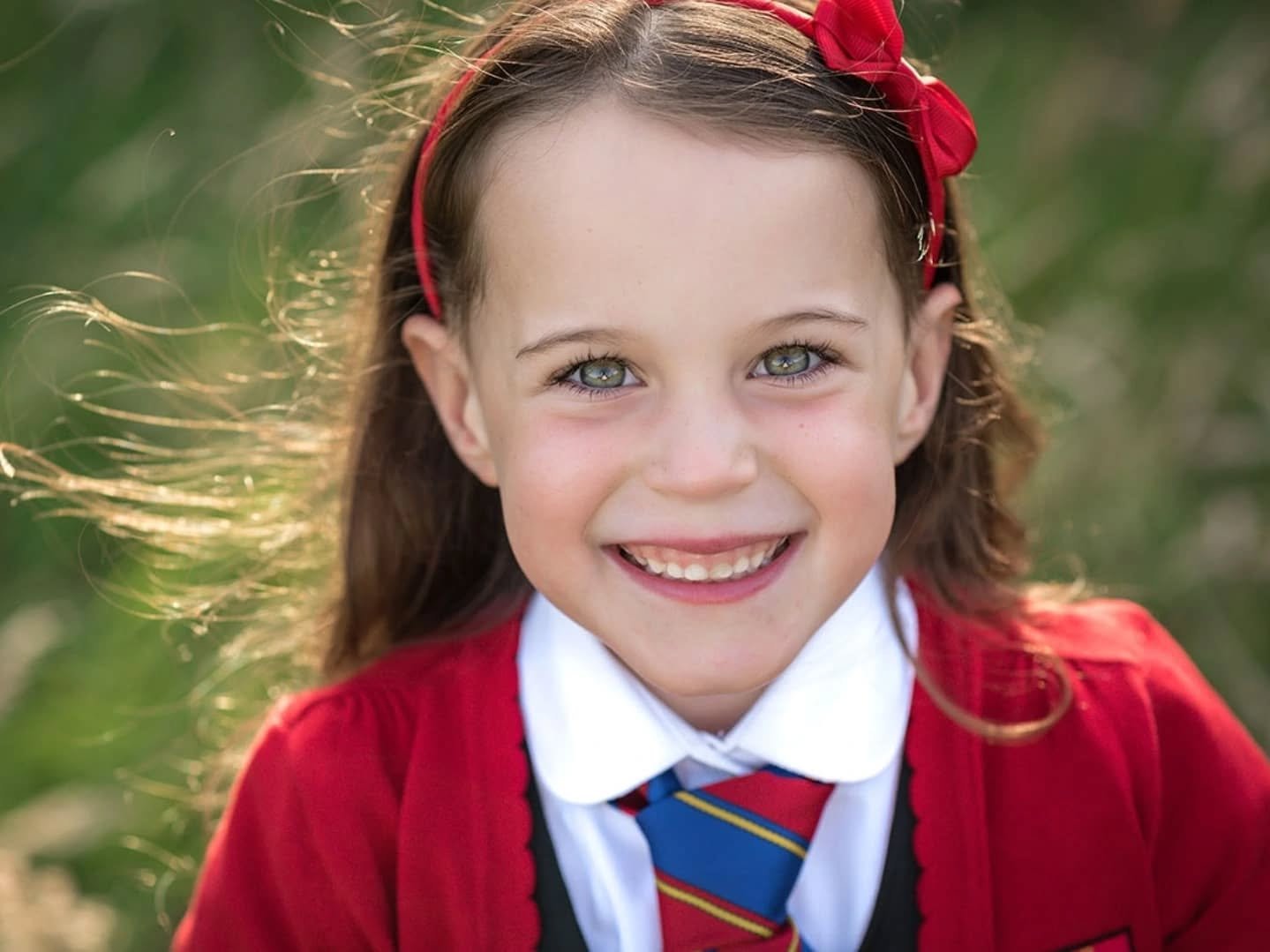 ***Back to School Mini Sessions***

If you are on the waiting list on the mailing list then you should have an early bird email in your inbox right now for these....check your junk folder. 

The remaining slots will be available Friday at 8pm. 

Can'